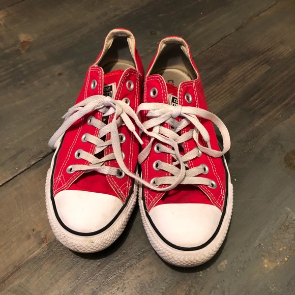 Converse - Picture 2 of 4